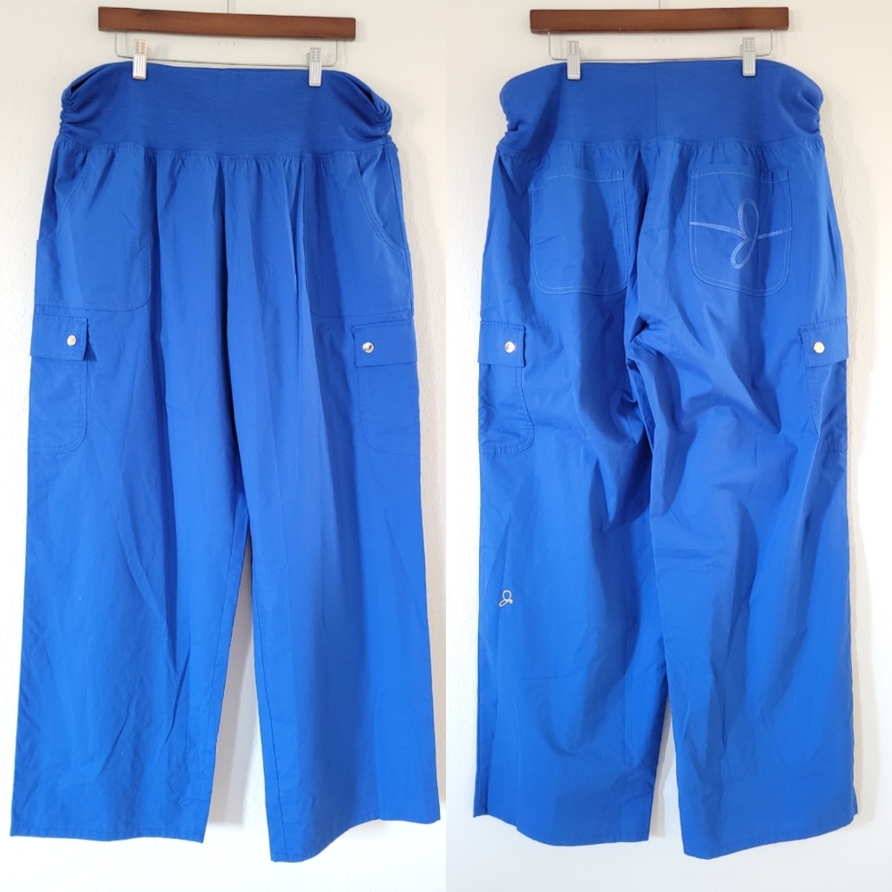 JAANUU Plus Size Six Pocket Cargo Scrub Pant 2X.